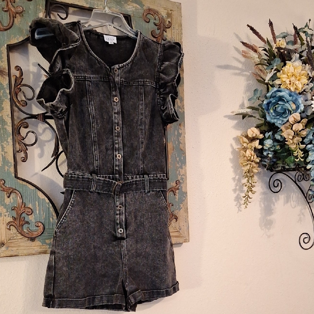 Le Lis Black Denim Romper. Great Condition Size XS - Picture 5 of 16